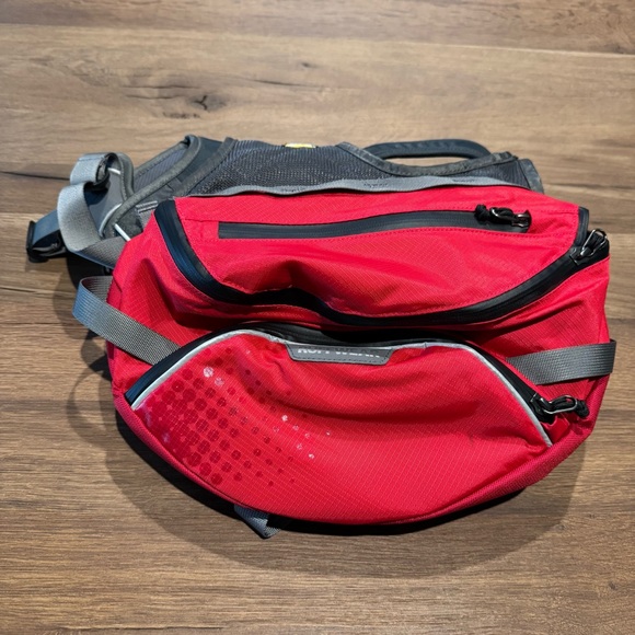 RuffWear Palisades Pack, size medium - Picture 2 of 9